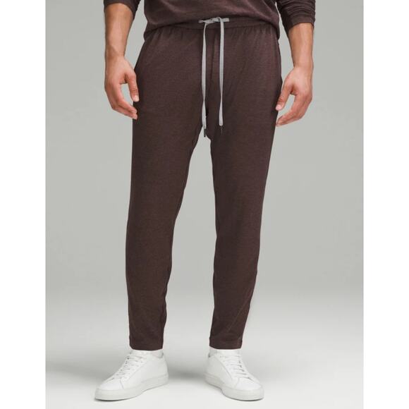 Lululemon Luxe Soft Jersey Tapered Pants Men's Size XL Espresso Active Recovery - Picture 1 of 9